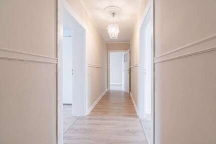 Wohnung zum Kaufen in Düsseldorf 264.000,00 € 78.86 m²