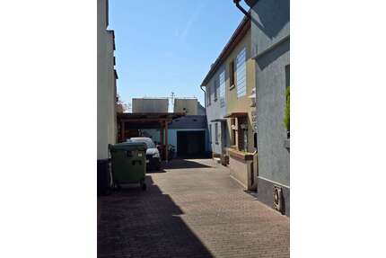 Haus zum Kaufen in Graben-Neudorf 495.000,00 € 300 m²