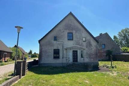 Haus zum Kaufen in Hohenmocker 160.000,00 € 110 m²