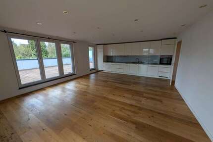 Wohnung zum Mieten in Hamburg 2.490,00 € 112.5 m²