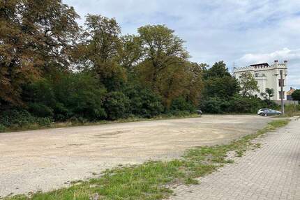 Potentialfläche für Nahversorgungsmarkt - Leipzig Lützschena-Stahmeln