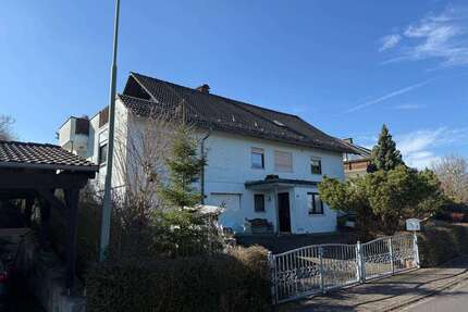 Haus zum Kaufen in Eichenzell-Büchenberg 364.000,00 € 271 m²