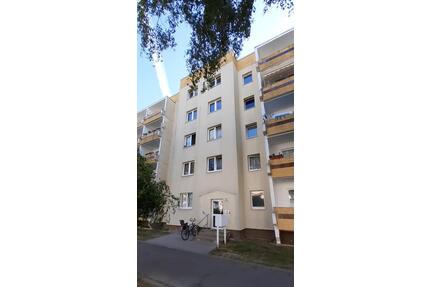 Platz für die ganze Familie - 400,00&nbsp;EUR Kaltmiete, ca.&nbsp; 62,46&nbsp;m&sup2; in Grimma (PLZ: 04668)