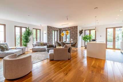 Wohnung zum Kaufen in Radebeul 1.300.000,00 € 260.27 m²