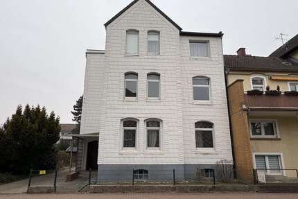 Haus zum Kaufen in Wunstorf 300.000,00 € 210 m²