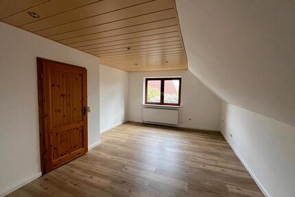 3-Zimmer Einliegerwohnung - 600,00&nbsp;EUR Kaltmiete, ca.&nbsp; 60,00&nbsp;m&sup2; in Ascheberg (Holstein) (PLZ: 24326)