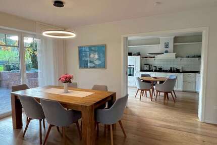 Haus zum Kaufen in Lichtenau 685.000,00 € 190 m²