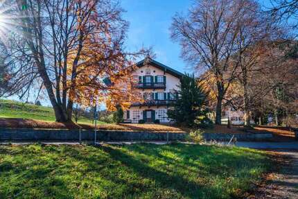 Haus zum Kaufen in Schliersee 3.550.000,00 € 1463.7 m²