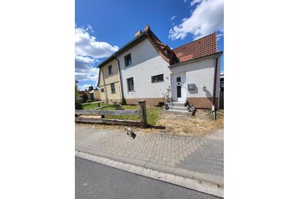 Doppelhaushälfte Einfamilienhaus in Mücheln (G.) Stöbnitz - Mücheln (Geiseltal)