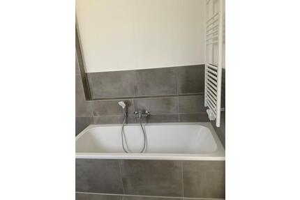 Neubau 3 Zimmer Küche Bad 75 m2 in Fischach