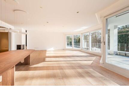 Großzügige, exklusive 4-Zimmer-Wohnung am Nymphenburger Schlosspark - München