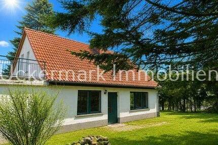 Ferien - Wohnhaus und ganz viel Grundstück im Neustrelitzer Kleinseenland, für kreative Köpfe und Hände, die anpacken können - Blankensee