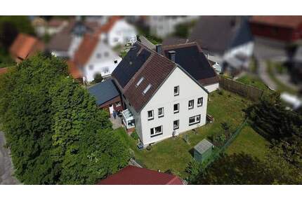 Wohnen mit Geschichte - Großzügiges Zweifamilienhaus in Eichenborn - Bad Pyrmont