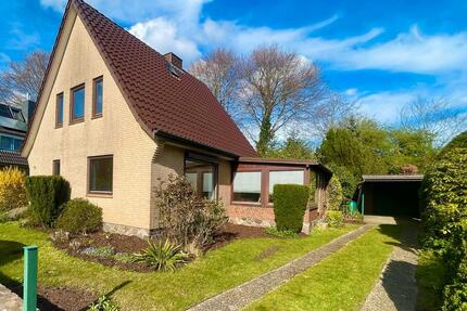Einfamilienhaus mit Garage und schönem Garten in der Schleife - Rendsburg