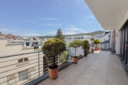 Wohnung zum Mieten in Bad Neuenahr-Ahrweiler 1.150,00 € 91 m²