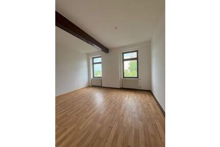 Gemütliche 2-Zimmer-Wohnung mit Balkon in zentraler und ruhiger Lage, 57 m² - Plauen Haselbrunn