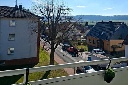 Schöne 3 Zimmer Wohnung **Neu Saniertes Badezimmer** - Gronau (Leine)