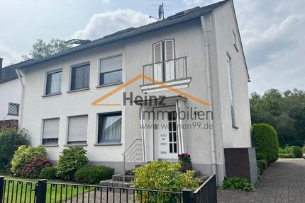 *** Gepflegte 3 Zimmerwohnung mit Balkon und Garage und Einbauküche in TOP Lage von Bergisch Gladbach Hand***