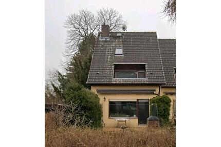 REIHENENDHAUS IN BERLIN MARIENDORF