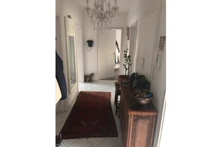 Helle 3 Zimmer Dachgeschosswohnung in Egelsbach - Langen (Hessen)