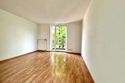 Wohnung zum Kaufen in Dresden Löbtau 145.000,00 € 46.53 m² - Dresden / Löbtau