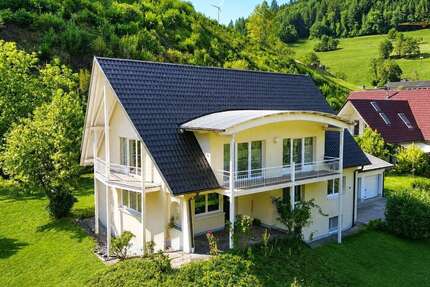 Haus zum Kaufen in Wolfach 698.000,00 € 197 m²