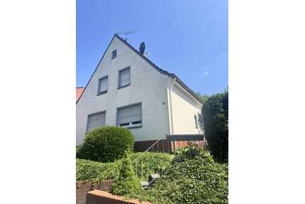 Haus zum Kaufen in Jüchen 450.000,00 € 252.48 m²