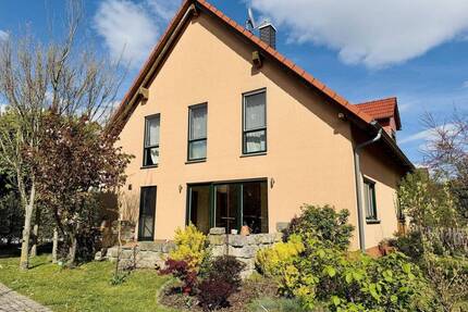Charmante Doppelhaushälfte in idyllischer Lage von Moritzburg - modern, sonnig und familienfreundlich!