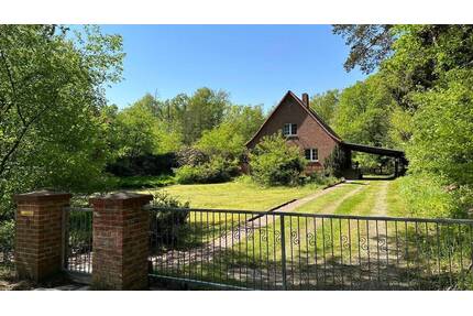 Ein großzügiges Haus mit knapp 23.000 m² Idylle! (SY-1020-71) - Höfer