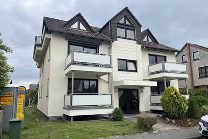 Gemütliche Erdgeschosswohnung mit Balkon, Hobbykeller & Garage in Lenglern - Bovenden