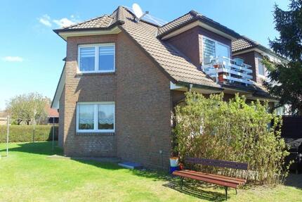 JÄMLITZ: Frisch renovierte, schöne 2-Zimmer-Wohnung mit Terrasse, neuem Boden und Bad mit Dusche - Spremberg