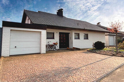 Einfamilienhaus im Bungalowstil mit Charme & Potenzial ***4283 G in Herzebrock - Herzebrock-Clarholz