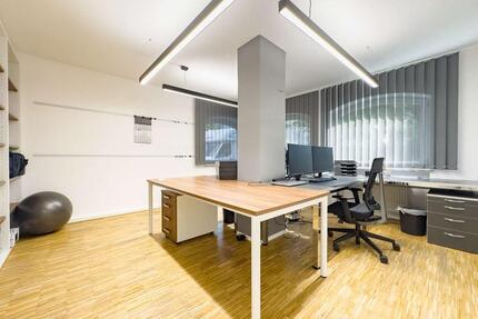 Zentrale Büro- oder Praxisfläche in Vilshofen – barrierefrei, gepflegt und vielseitig nutzbar - Vilshofen an der Donau