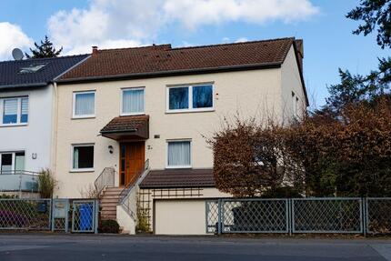 Reiheneckhaus in sehr guter Lage in Kronberg. Von Privat. - Kronberg im Taunus