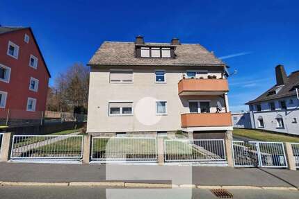 Haus zum Kaufen in Münchberg 180.000,00 € 211 m²