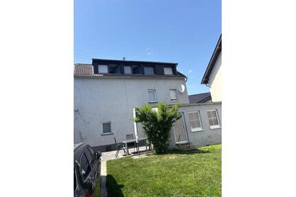 Kernsaniertes Einfamilienhaus mit Garten in Miesenheim - Saffig
