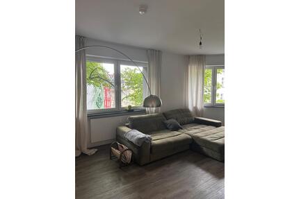 Mietwohnung Essen Rüttenscheid - 1.780,00&nbsp;EUR Kaltmiete, ca.&nbsp; 95,00&nbsp;m&sup2; in Mülheim an der Ruhr (PLZ: 45481) Linksruhr