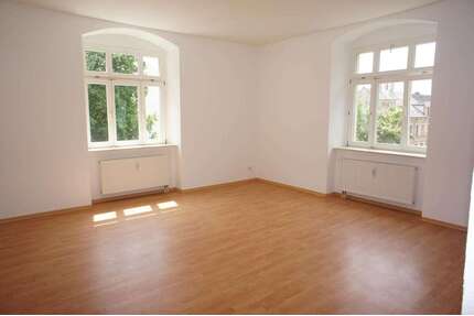 Wohnung zum Mieten in Chemnitz 270,00 € 48.86 m²