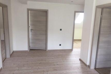 2 Zimmer Küche Bad Wohnung zu vermieten - Neumarkt in der Oberpfalz Altenhof