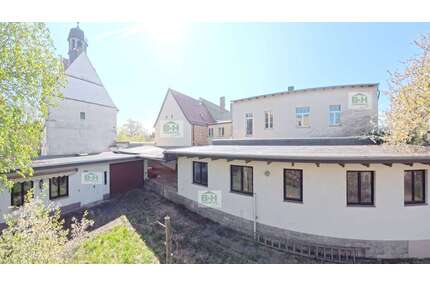 Haus zum Kaufen in Bad Schmiedeberg 150.000,00 € 470 m²