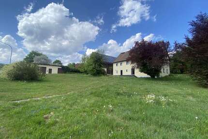 Haus zum Kaufen in Tiefenbach 232.000,00 € 190 m²