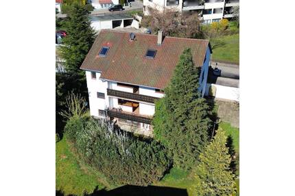 Großzügiges Zweifamilienhaus - Ruhe, Natur & außergewöhnliches Entwicklungspotenzial! - Calw Heumaden
