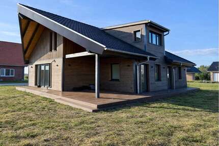 Haus zum Kaufen in Krummendeich 549.000,00 € 163 m²