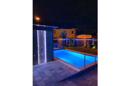 Ferienwohnung am Bodensee mit Pool und Privat Sauna August 14=12 - Radolfzell am Bodensee