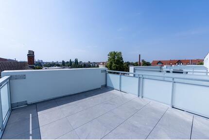 Exklusive Denkmalwohnung inkl 5 Zimmer,Dachterrasse,Parkett,Gäste-WC, Stellplatz,Fußbodenheizung EBK - Magdeburg Alte Neustadt