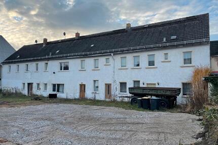 Mehrfamilienhaus + 1682qm Grundstück nähe Störmthaler See - Rötha