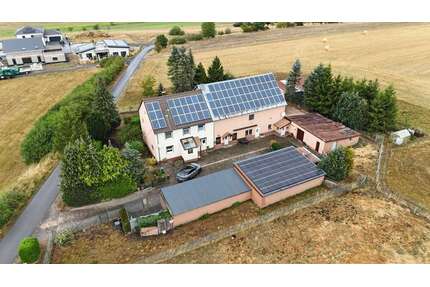 Haus zum Kaufen in Gillenfeld 479.000,00 € 260 m²