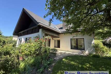 Haus zum Kaufen in Göttingen 1.200.000,00 € 250 m²