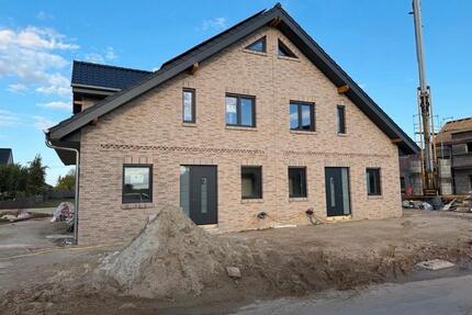 Neubau-DHH mit Garten & Terrasse und eigener PV-Anlage - Bohmte