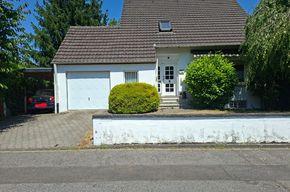 freistehendes EFH in Anrath, Keller, Garage, Terrasse, Carport - Willich